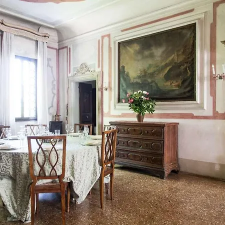 Storica Con Giardino Villa *