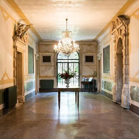 Villa Storica Con Giardino Noventa Padovana