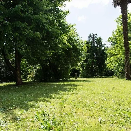 Storica Con Giardino Villa *